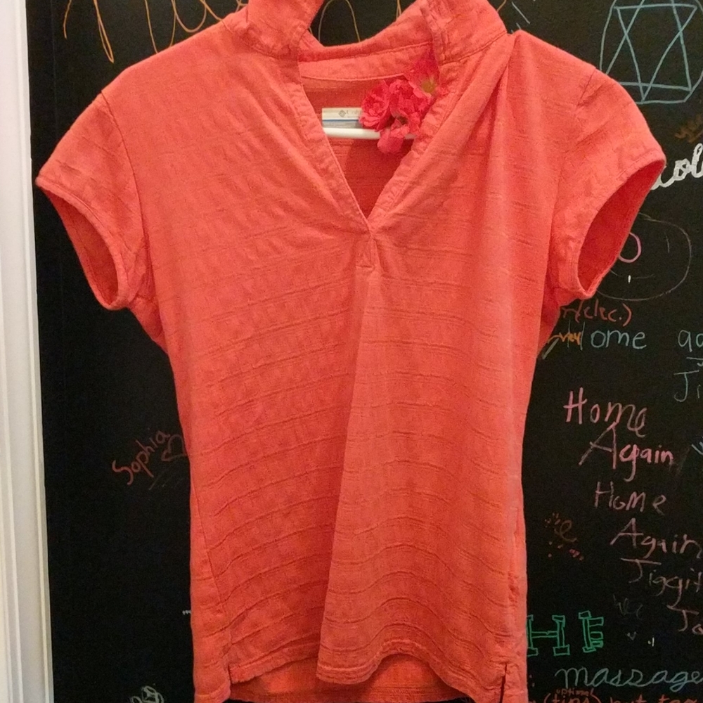 Columbia sportswear shirt